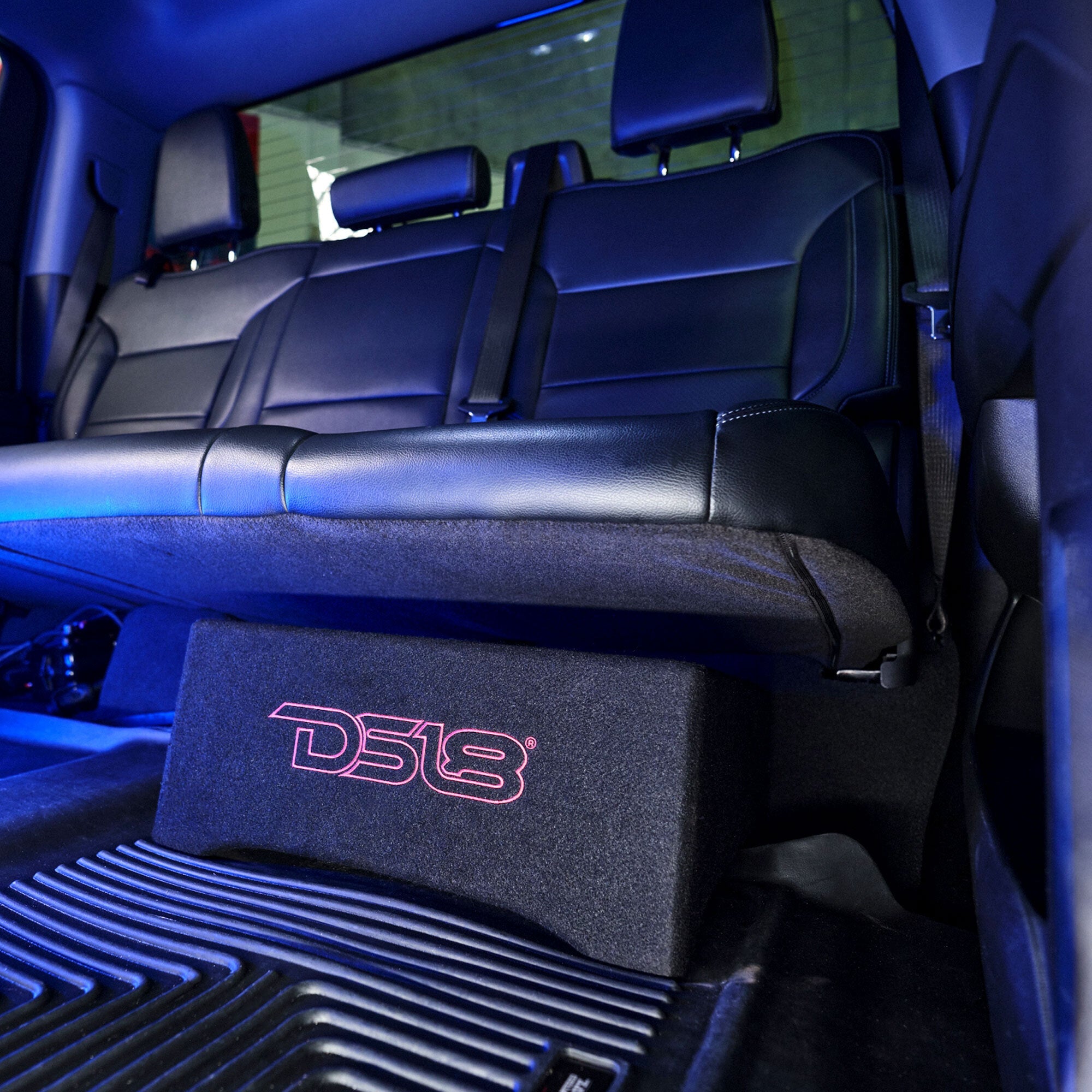 DFPU Under Seat 10” Shallow Subwoofer Enclosure | Sealed, Loaded, 600W RMS @ 2 Ohm - DS18