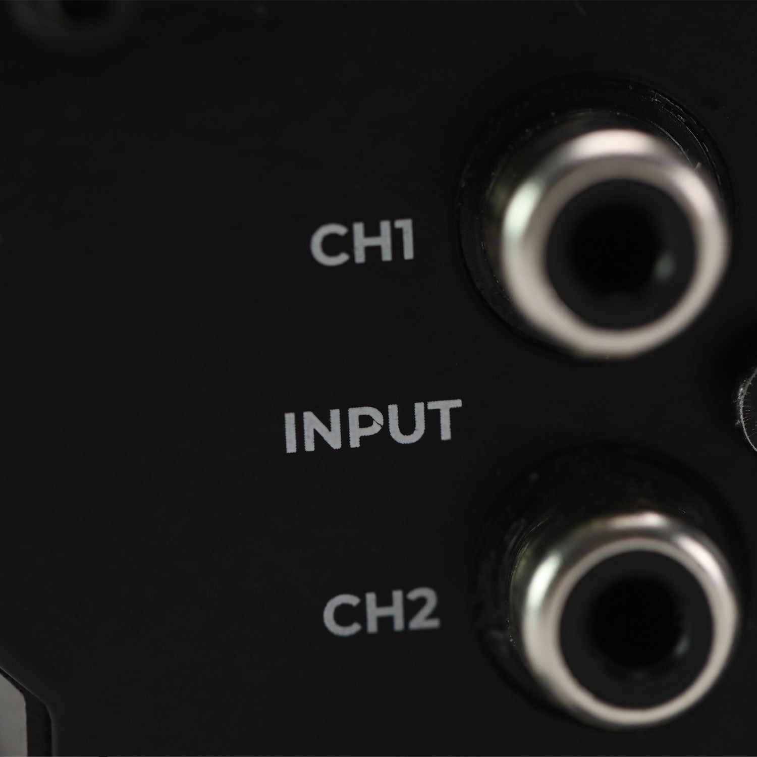 NA4-400.2RC Nautic 400 Watt Waterproof 2 Channel Amplifier