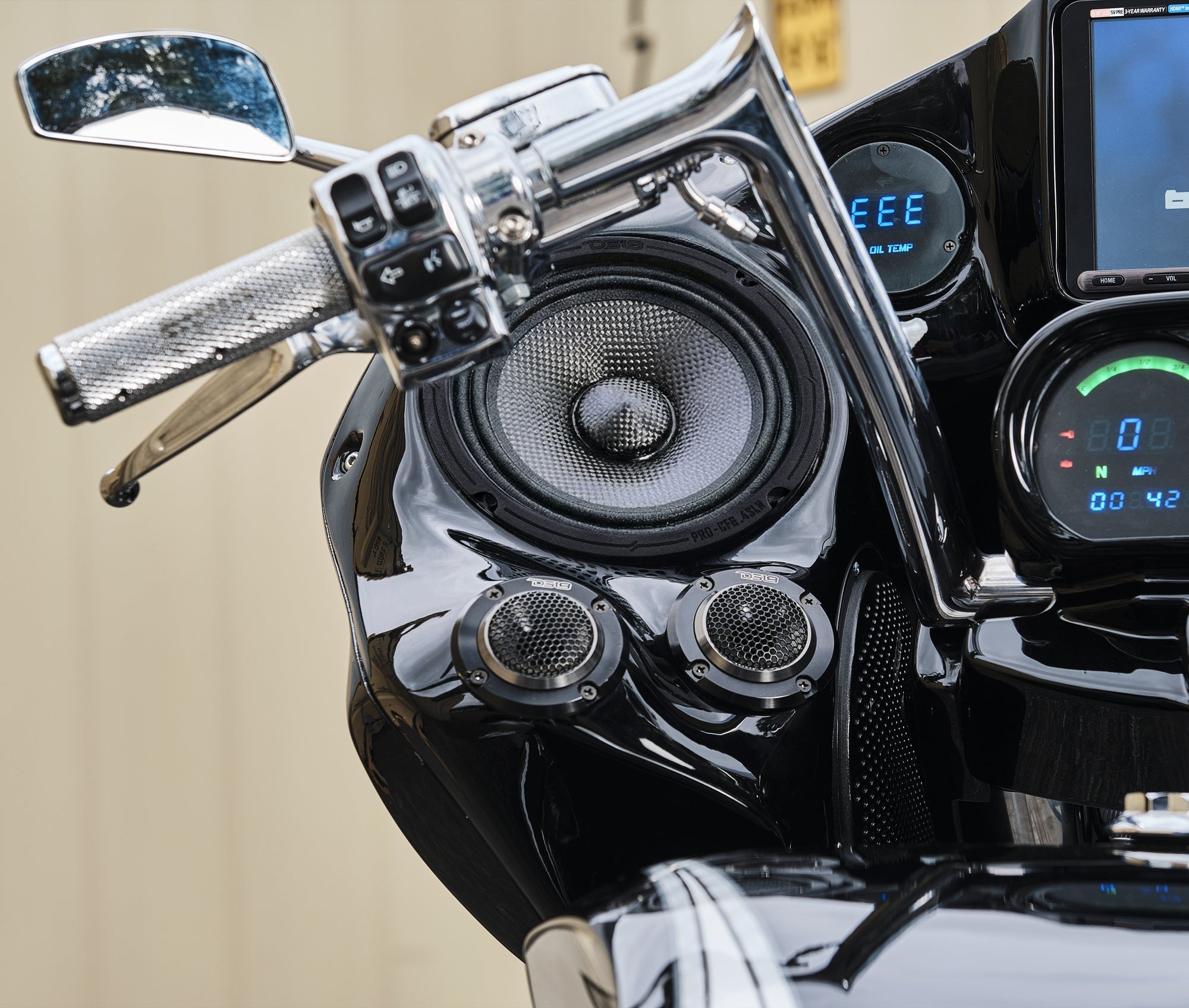 6.5” Slim Motorcycle & Motorsports Loudspeaker With Neodymium Magnet and Water Resistant Carbon Fiber Cone | 4-Ohm 150W RMS