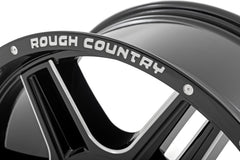 Rough Country 92 Series Wheel | Machined One-Piece | Gloss Black | 18x9 | 5x5 | +0mm