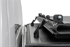 Hard Low Profile Bed Cover | 6' Bed | Chevy/GMC Canyon/Colorado (15-26)