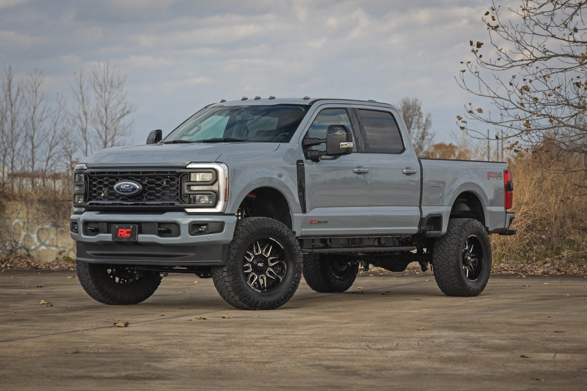 4.5 Inch Lift | C/O V2 | Ford F-250/F-350 Super Duty 4WD (2023-2026)