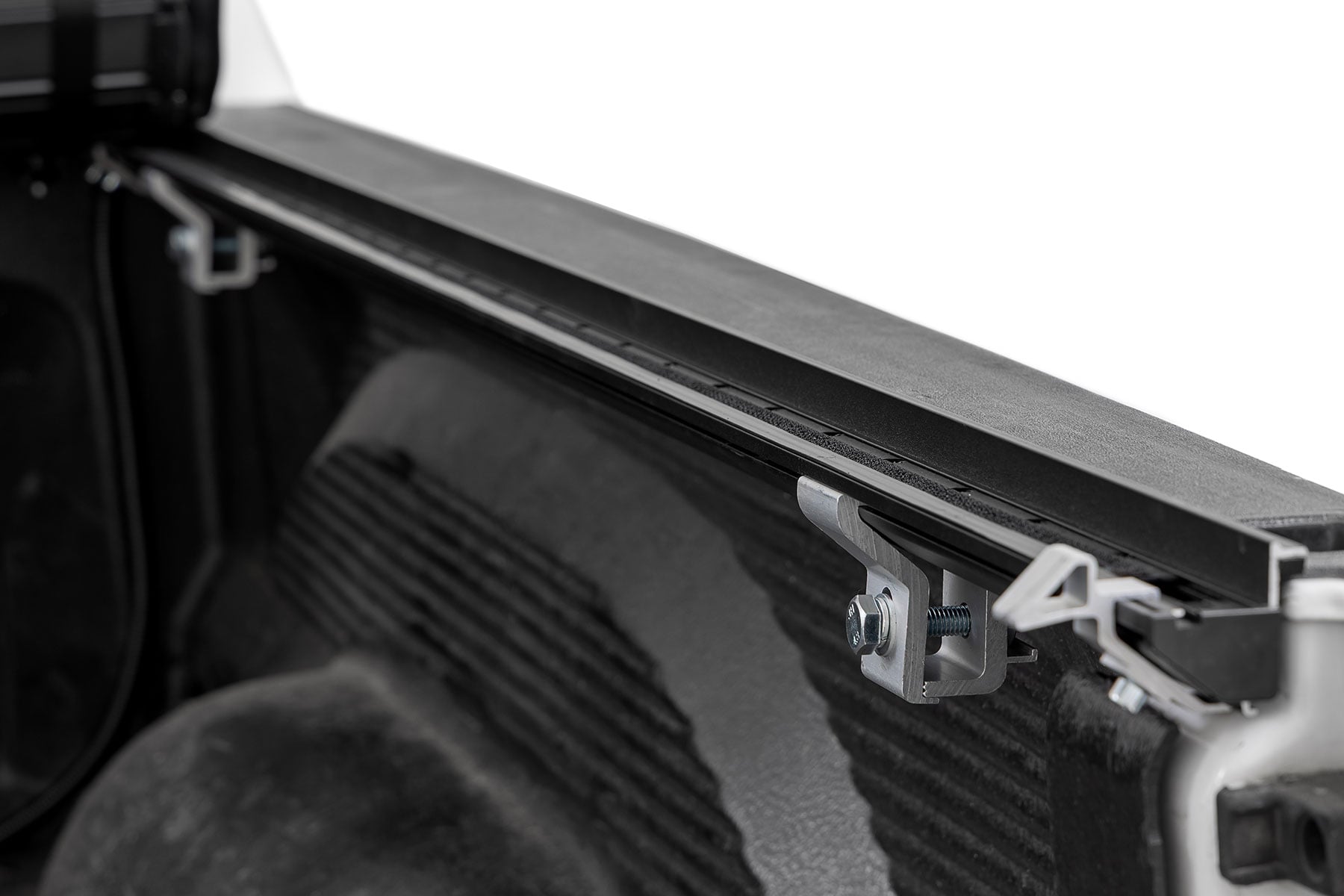 Hard Roll Up Bed Cover | 5'7" Bed | Ram 1500 (09-18)/2500 (09-26)