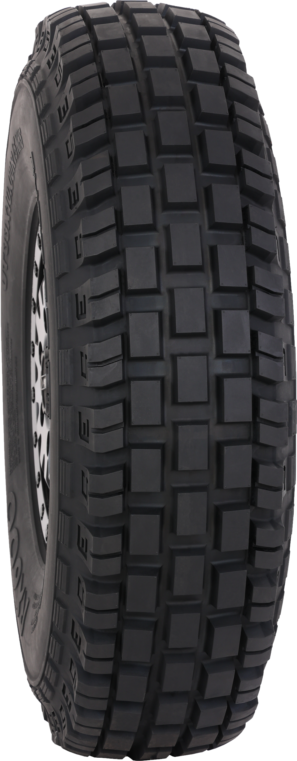 RX600 32X10R-15 Tire