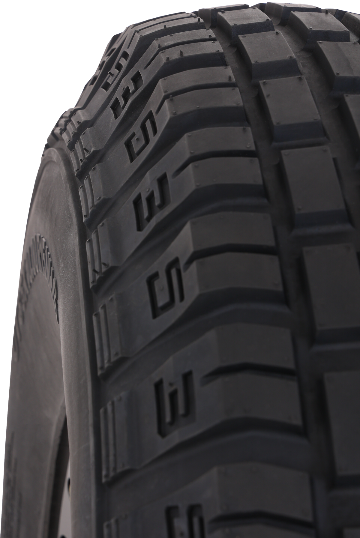 RR600 TIRE