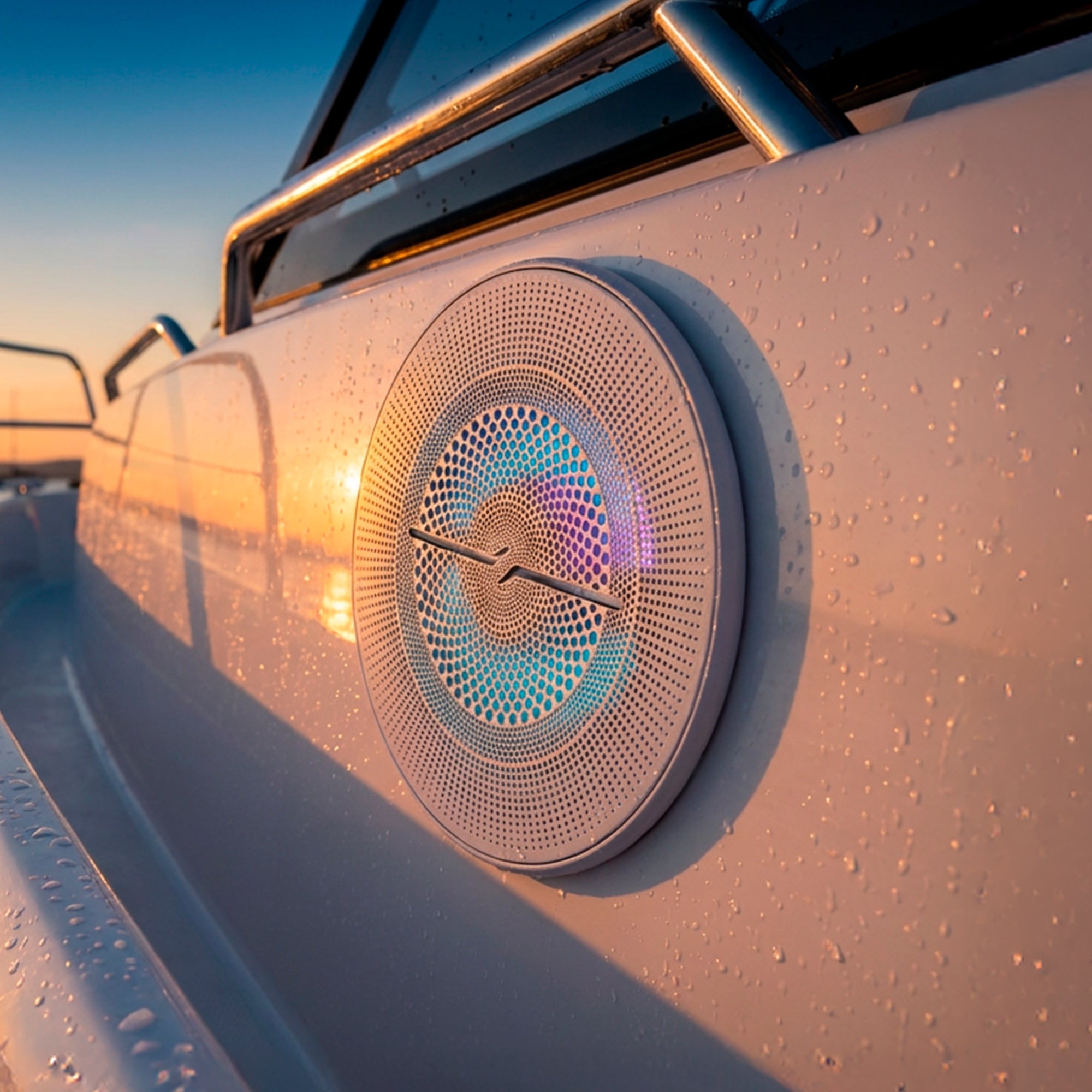 Luxury 8” 2-Way Marine Coaxial Speaker with Digital LED Lights and Flush Magnetic Mount Grille | 175W RMS 4-Ohm - DS18