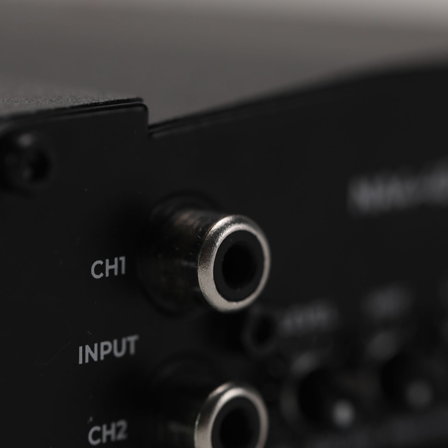NA4-400.2 Nautic 400 Watt Waterproof 2 Channel Amplifier