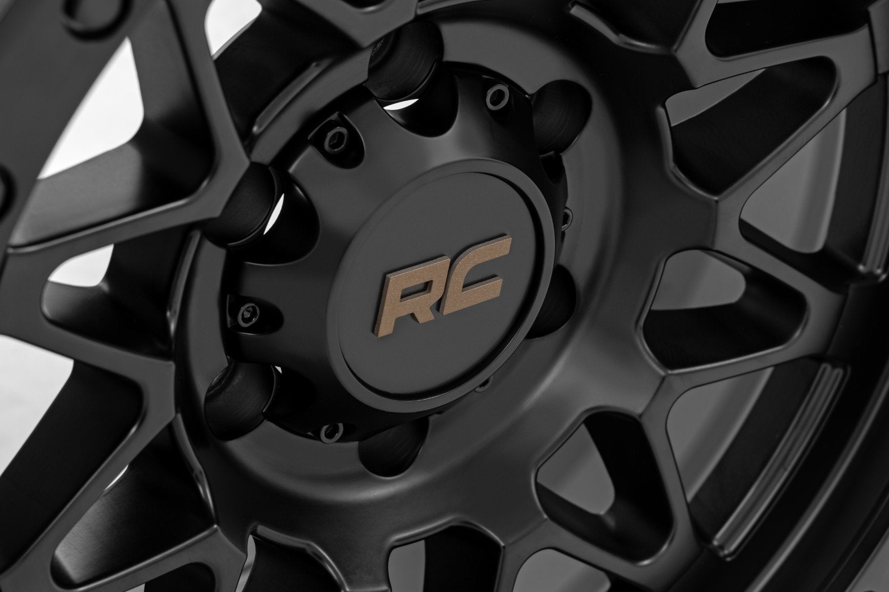 Rough Country 78 Series Wheel | Simulated Beadlock | Black | 18x9 | 6x135 | 0mm