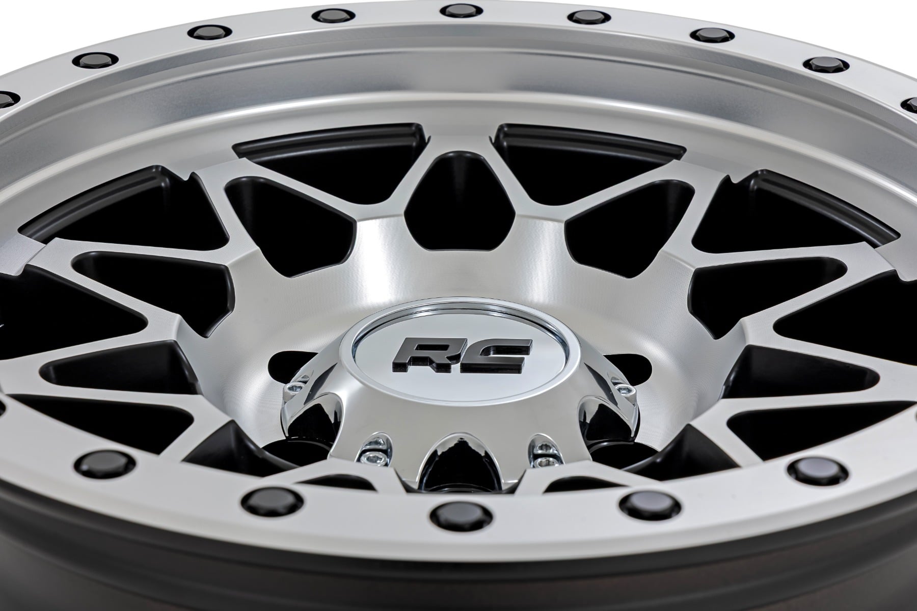 Rough Country 78 Series Wheel | Simulated Beadlock | Full Machine | 18x9 | 6x5.5 | -12mm