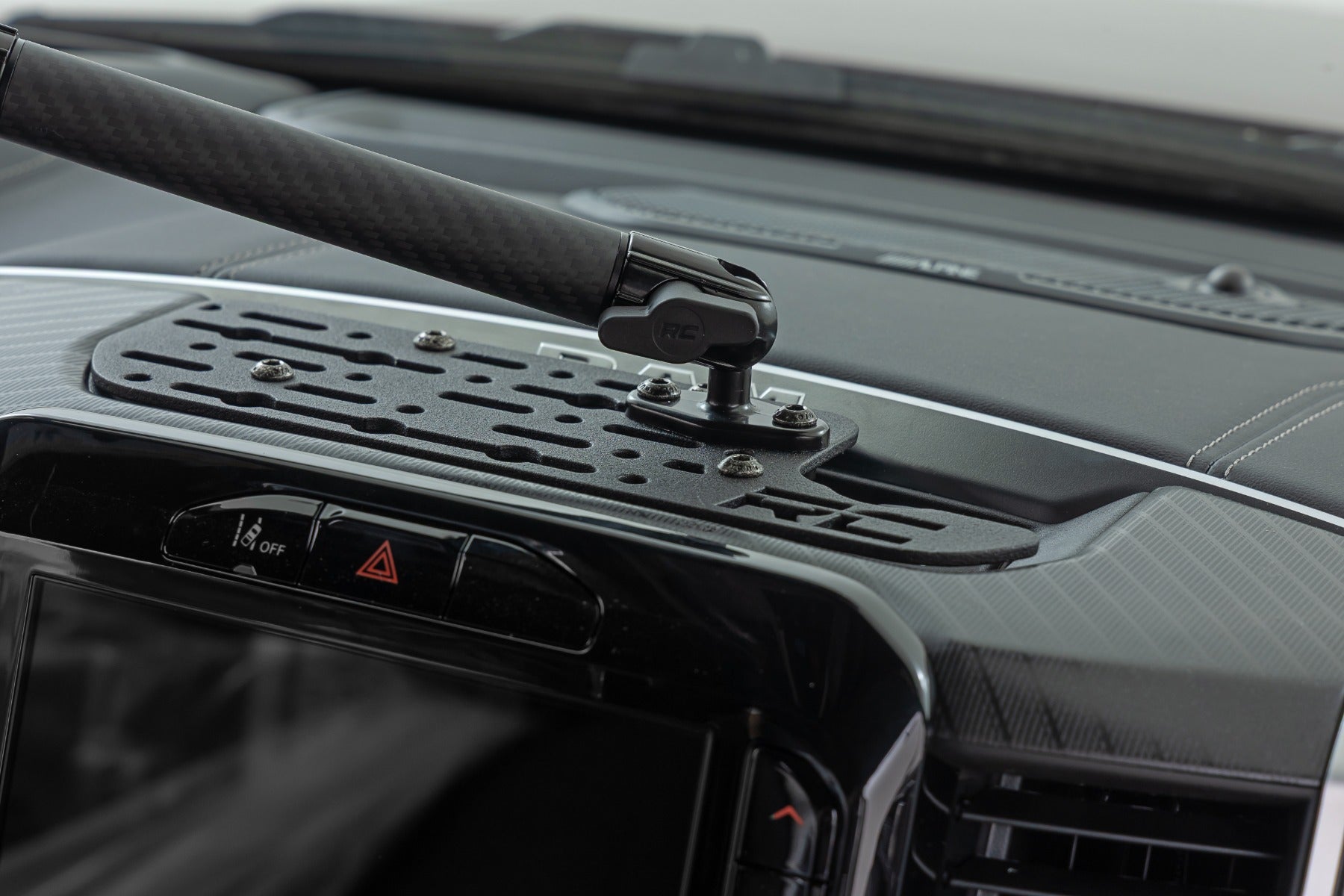 Dash Mount | 10" Non-Mag Safe Mount Kit | 8in Screen | Ram 1500 (19-26)