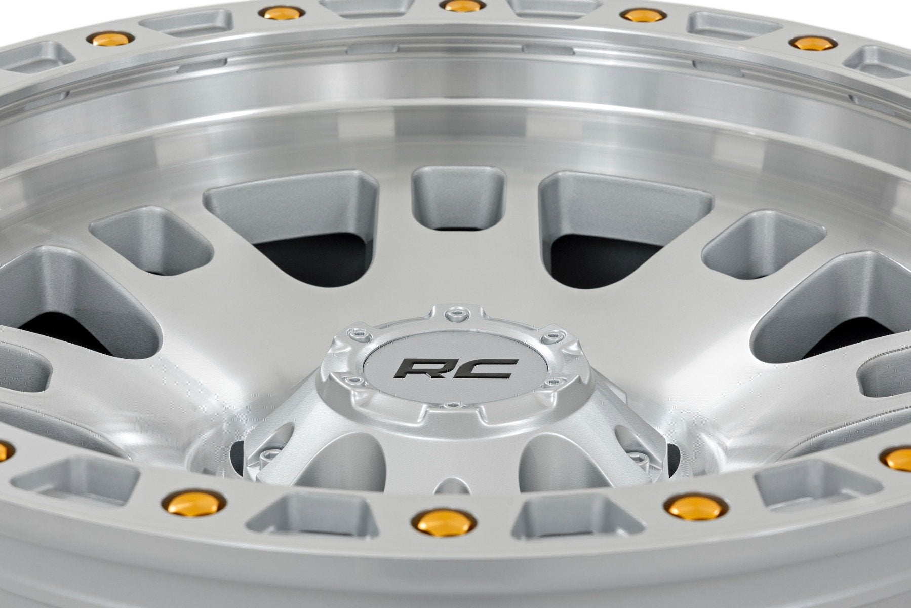 Rough Country 82 Series Wheel | One-Piece | Full Machined | 15x8 | 5x4.5 | -19mm