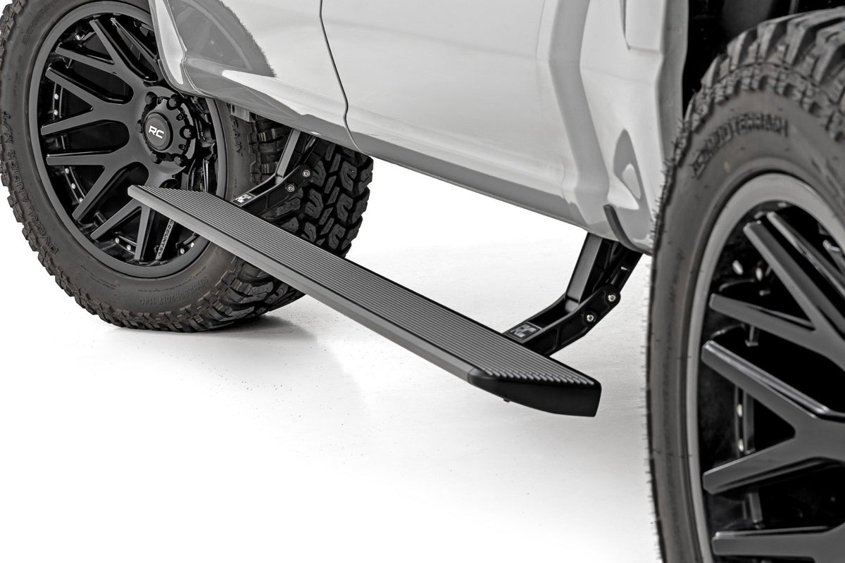 Power Running Boards | HT-Series | Crew Cab | Ford F-150/Lightning/F-250/F-350/Raptor (15-26)