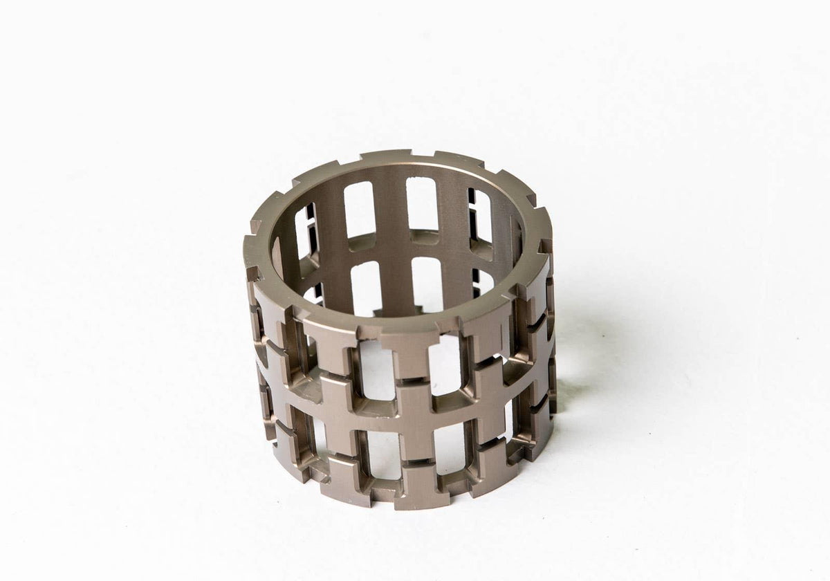 Polaris General 1000 Sprague Carrier / Front Roller Cage