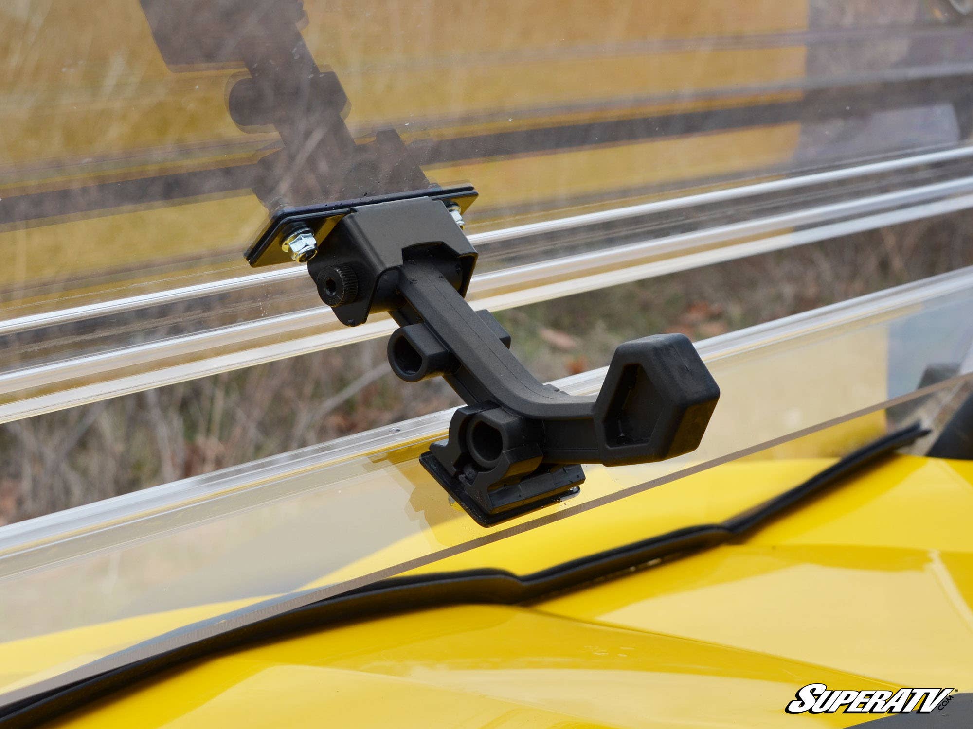 Can-Am Commander Scratch Resistant Flip Windshield