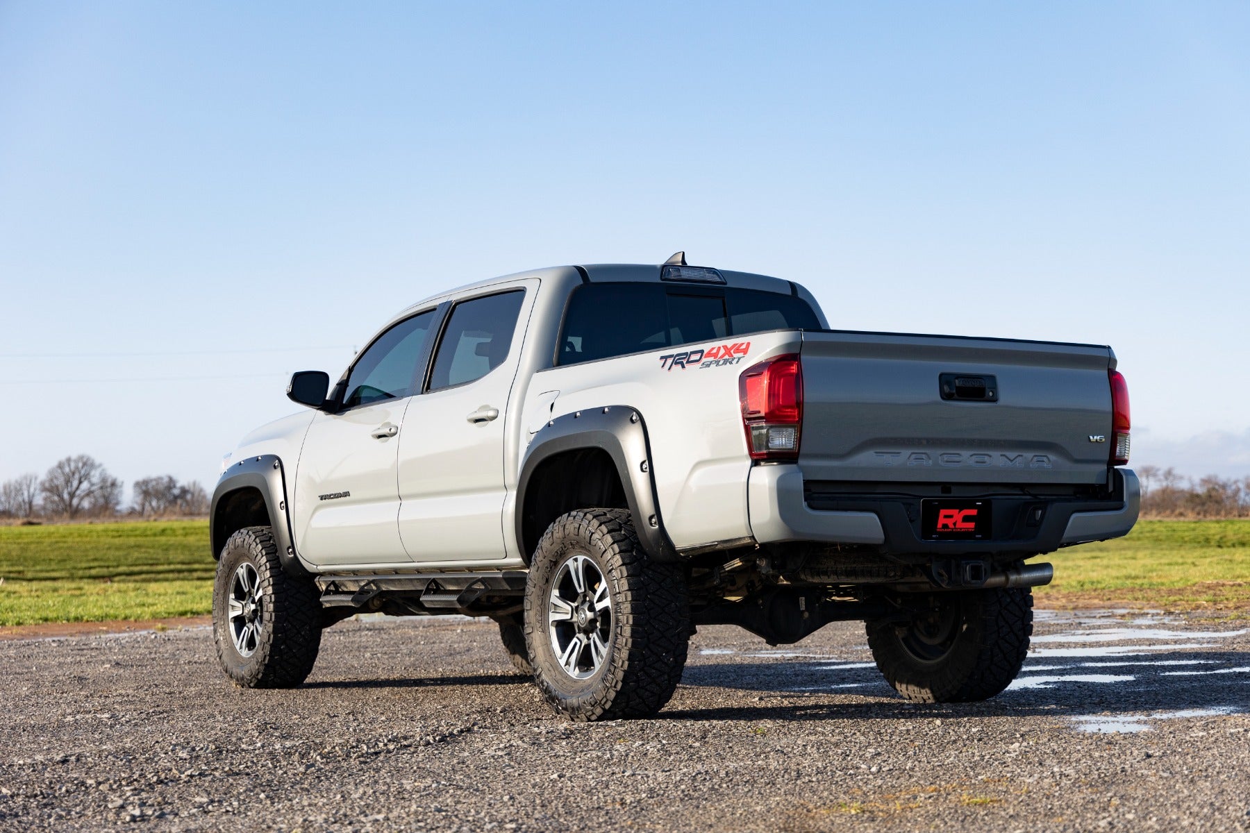 Pocket Fender Flares | 4V6 Quicksand | Toyota Tacoma 2WD/4WD (2016-2023)