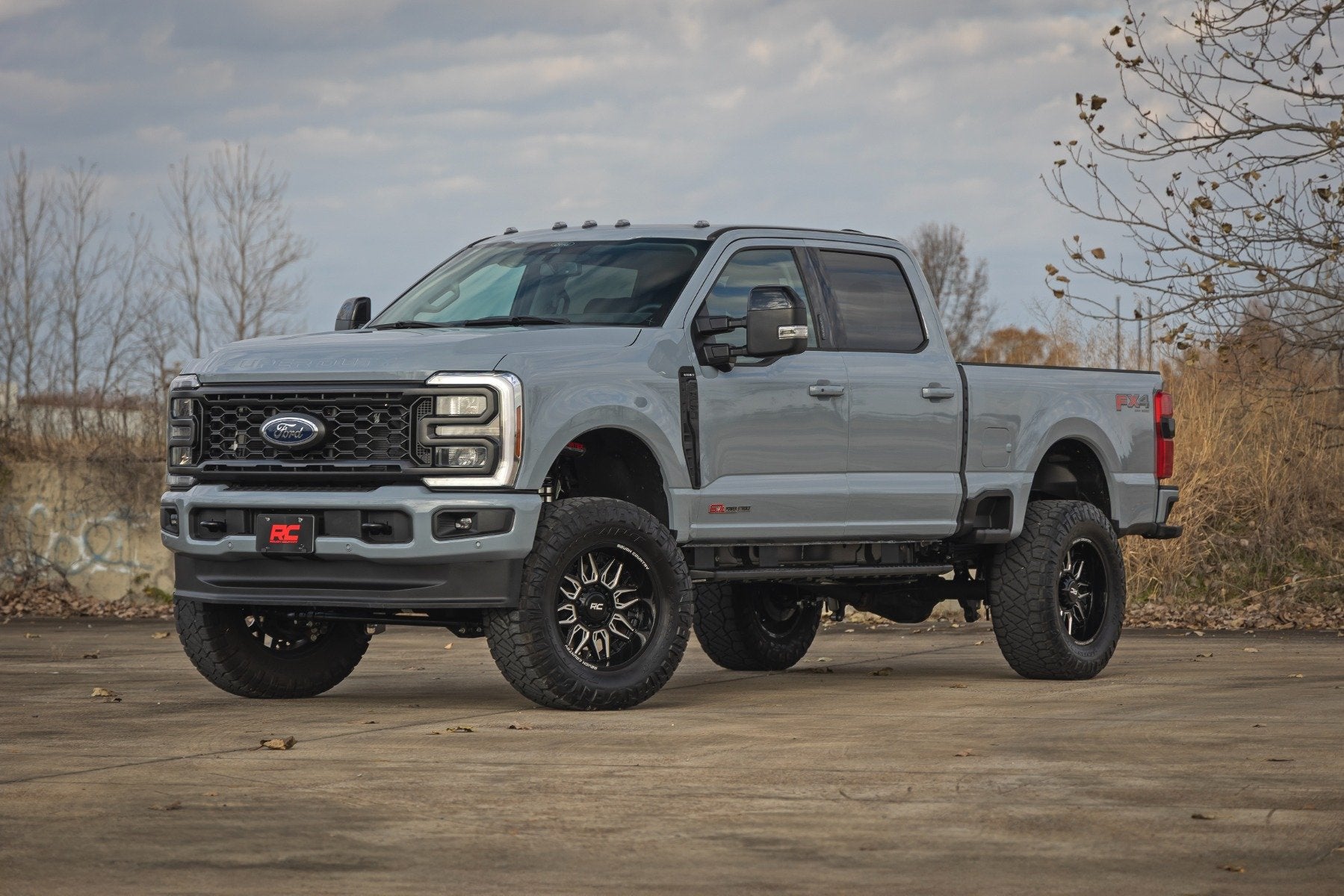 4.5 Inch Lift Kit | R/A | C/O V2 | Ford F-250/F-350 Super Duty 4WD (23-26)