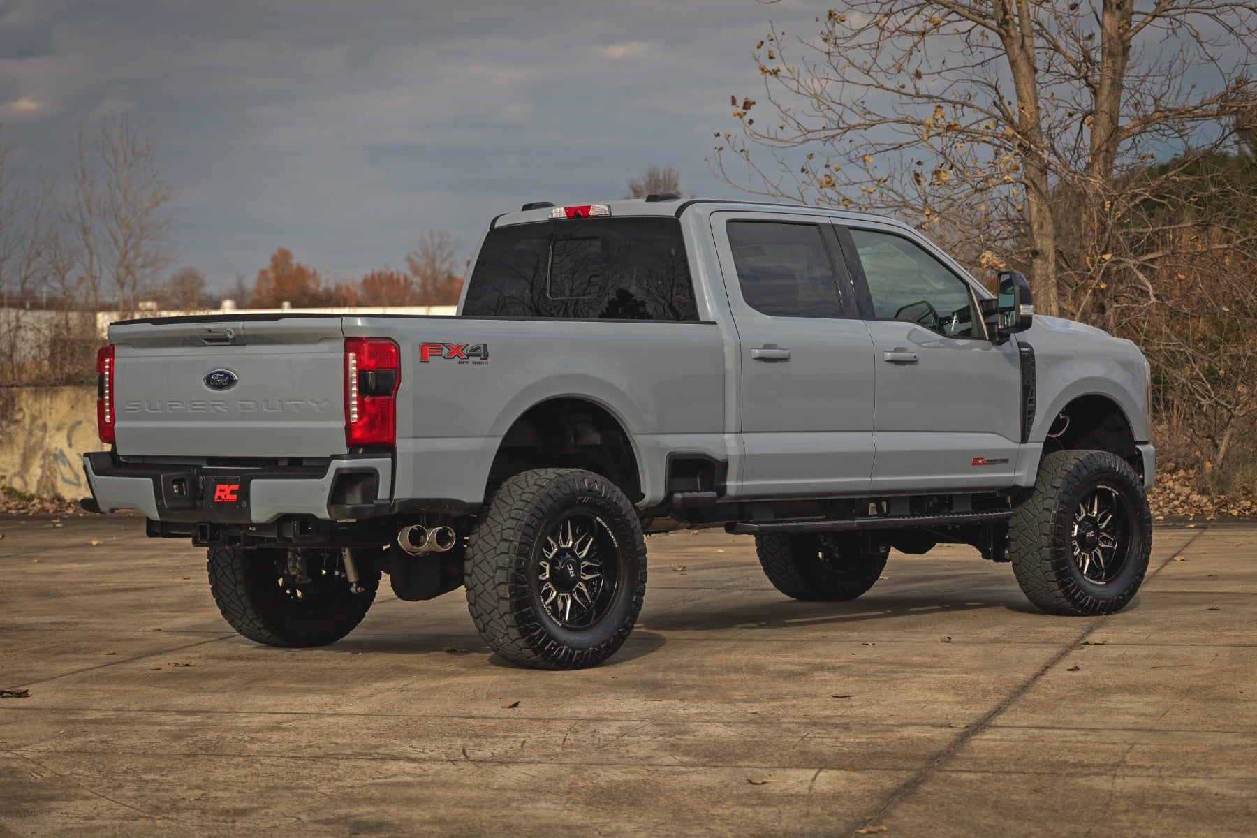 4.5 Inch Lift Kit | R/A | C/O V2 | Ford F-250/F-350 Super Duty 4WD (23-26)