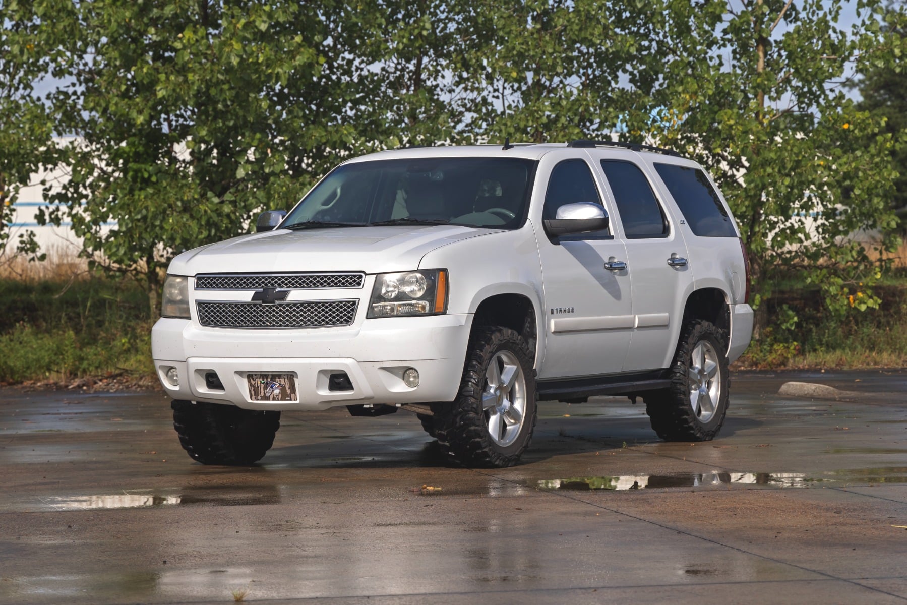 3.5 Inch Lift Kit | M1 Struts | Forged UCAs | Chevy/GMC SUV 1500 2WD/4WD (2007-2020)