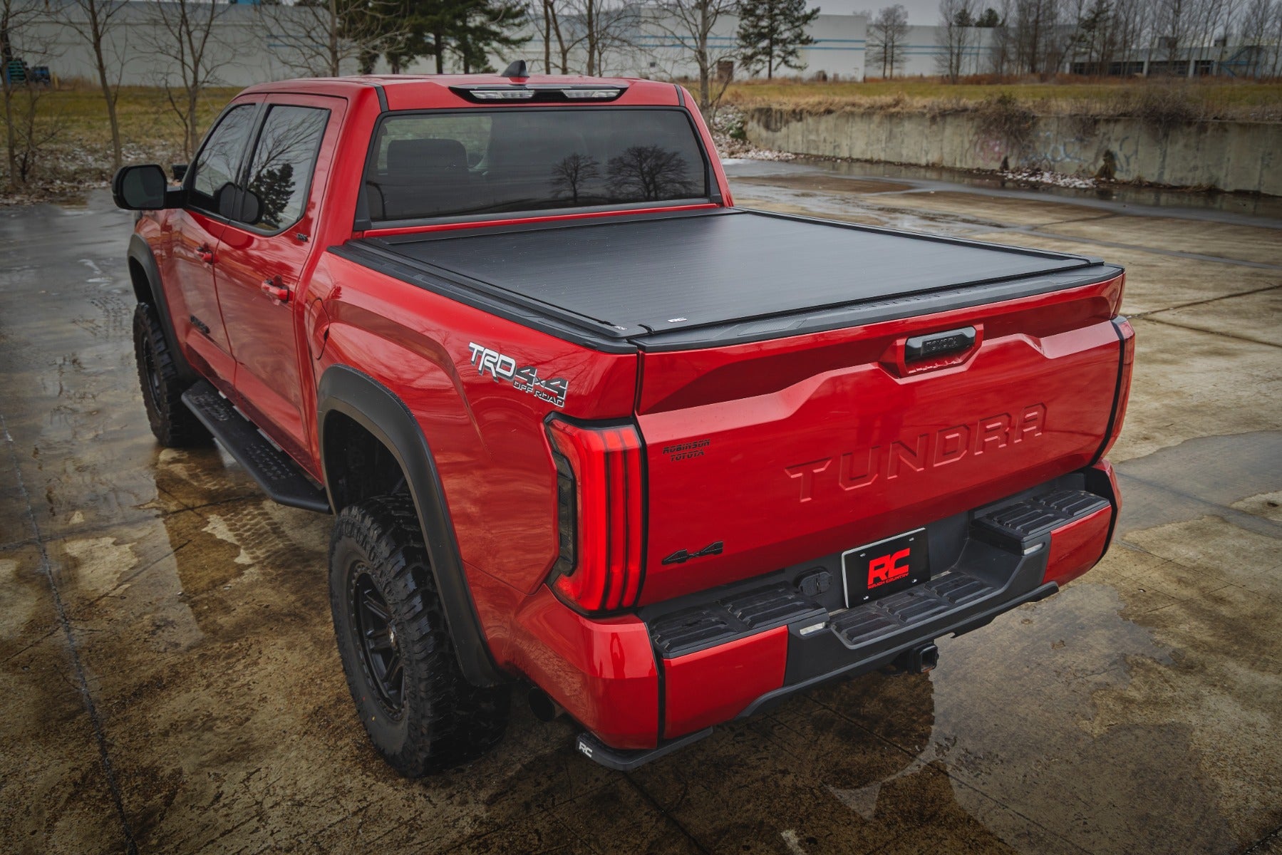 Powered Retractable Bed Cover | 5'7" Bed | Toyota Tundra 2WD/4WD (2022-2025)