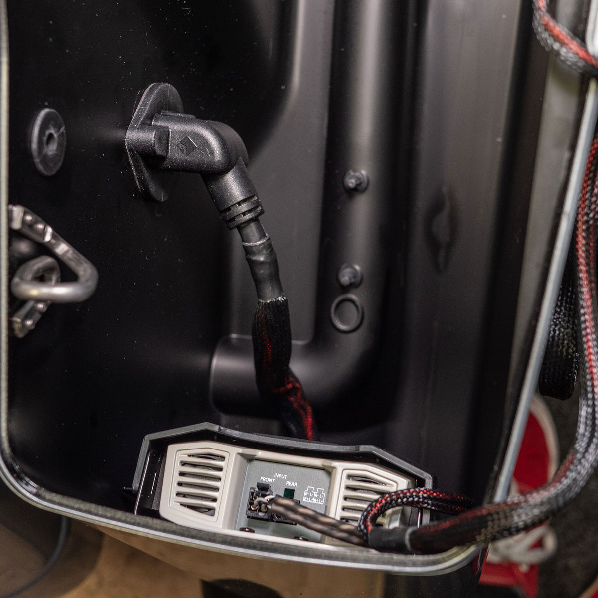 HD9813RK-STAGE2 - 2-Speaker & Amp Kit for 1998-2013 Road King (Gen-1) - image 3