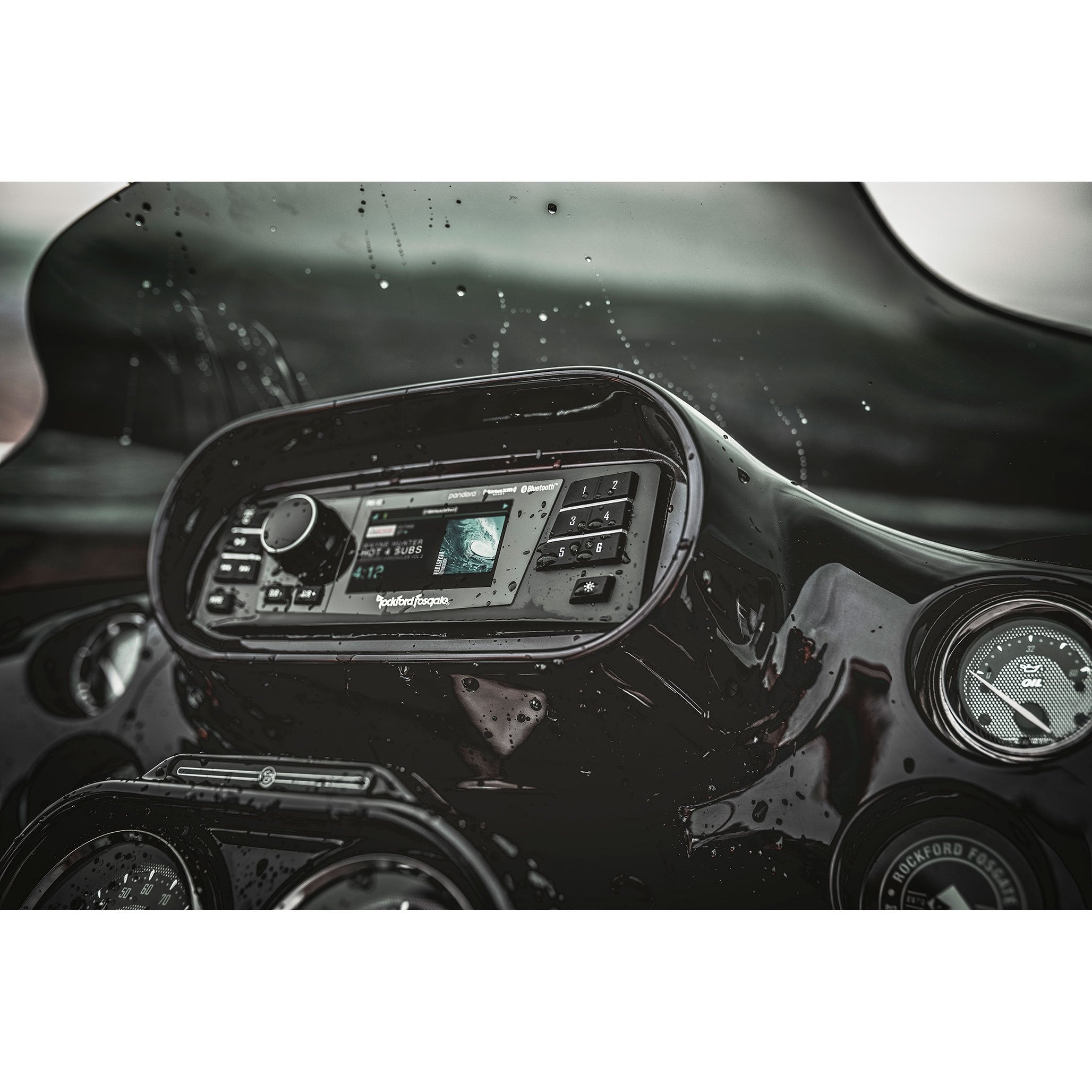 Digital Media Receiver for Select 1998-2013 Harley-Davidson Models