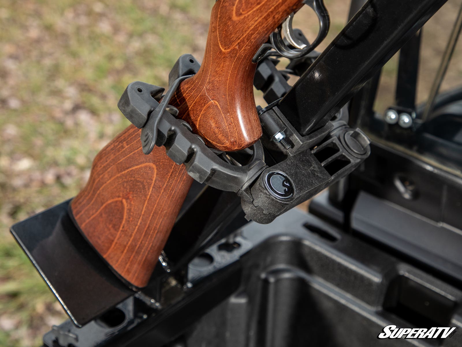 Can-Am Defender HD7 In-Bed Gun Rack