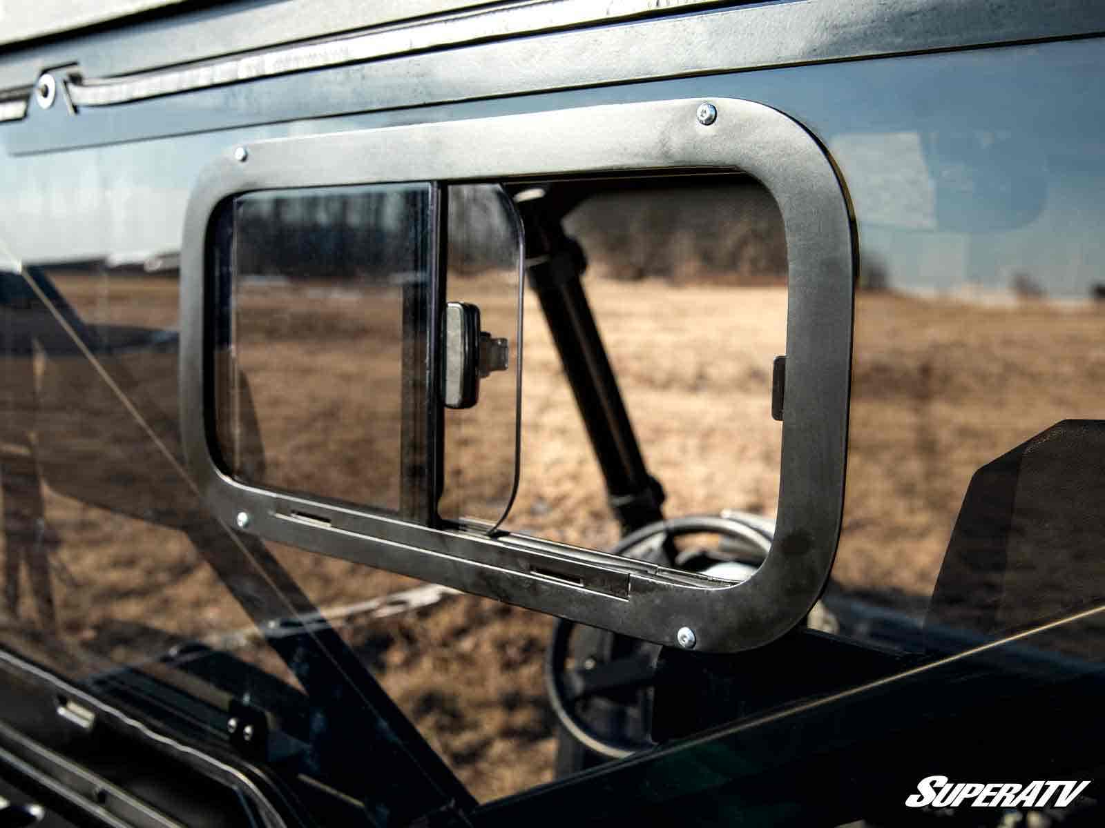 Polaris Ranger XP 1000 Sliding Rear Windshield