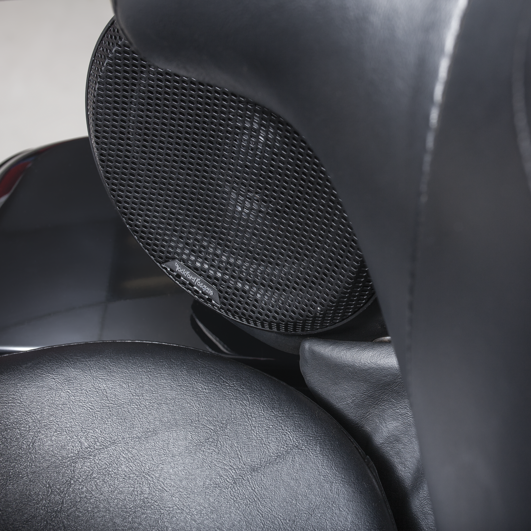 Harley-Davidson® 6.5" Full Range Upper/Lower Fairing and Tour-Pak Speakers (2014+)