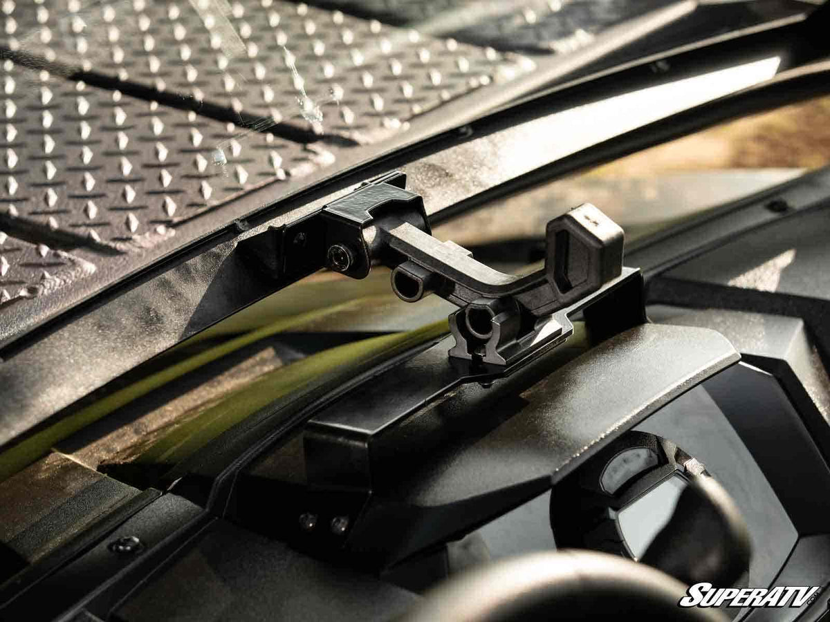 Tracker 800SX Flip Windshield